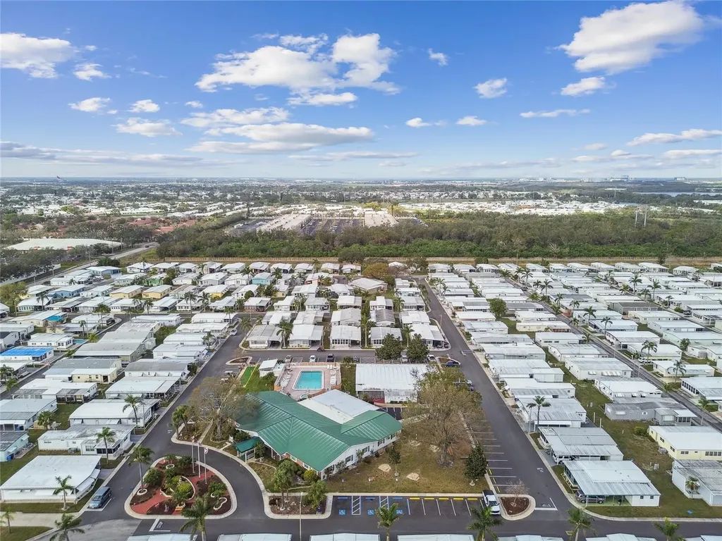 82257 3rd Avenue N Pinellas Park FL 33781
