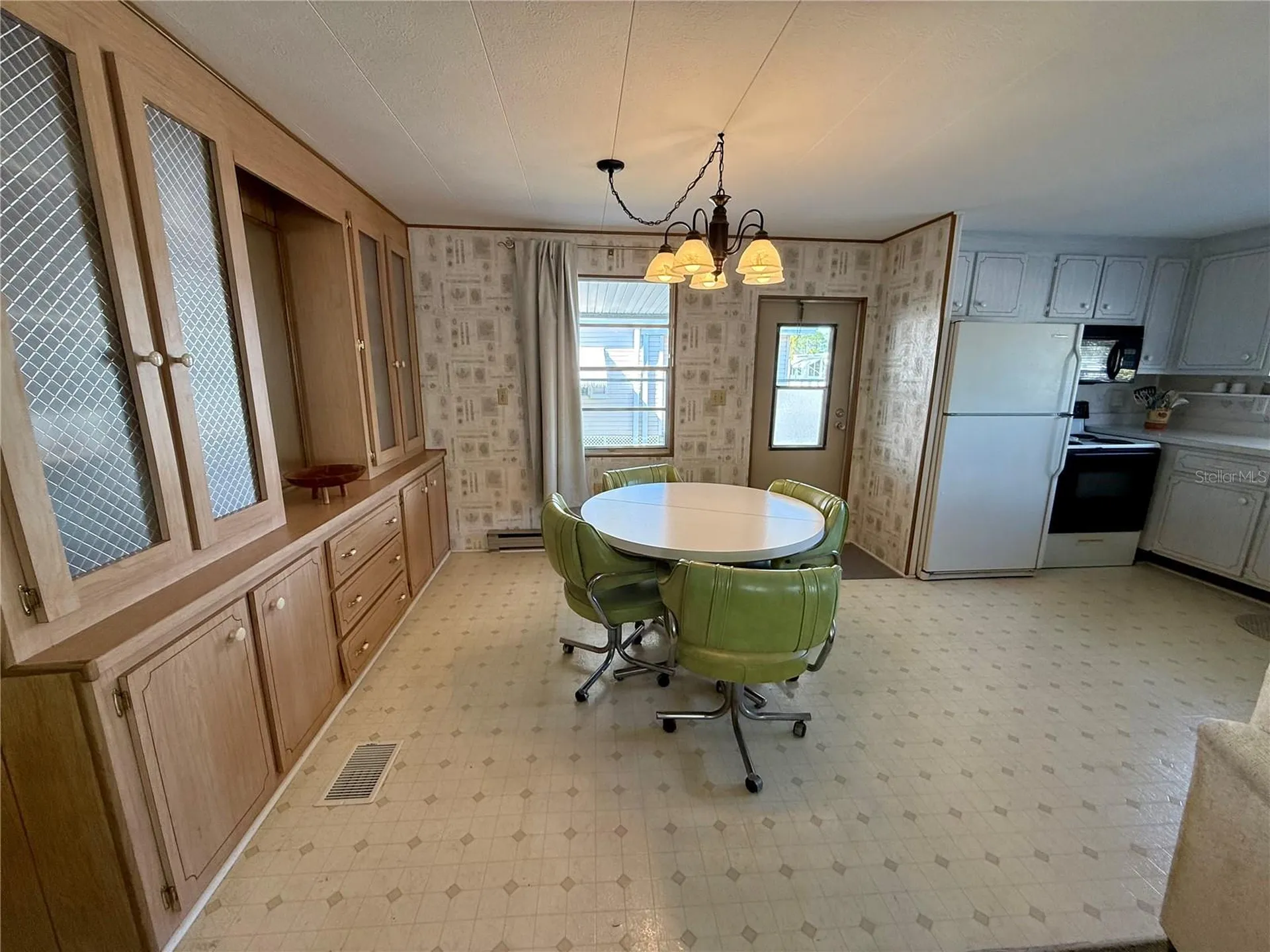 82257 3rd Avenue N Pinellas Park FL 33781