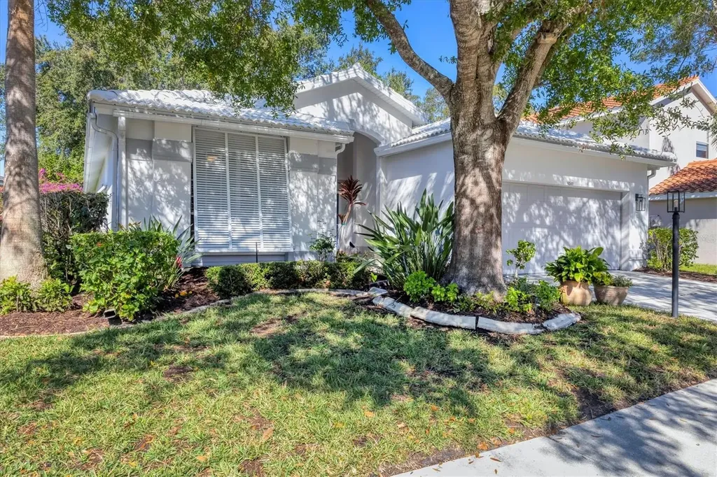 4511 Del Sol Boulevard S Sarasota FL 34243