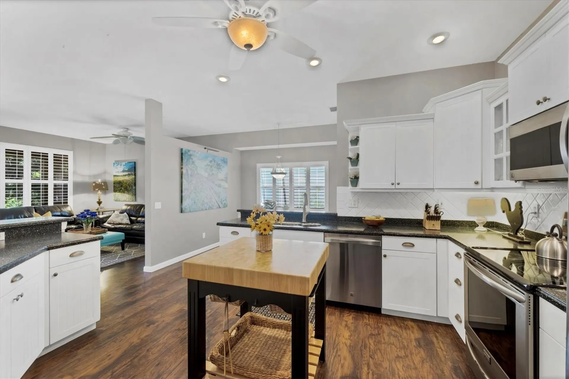 4511 Del Sol Boulevard S Sarasota FL 34243