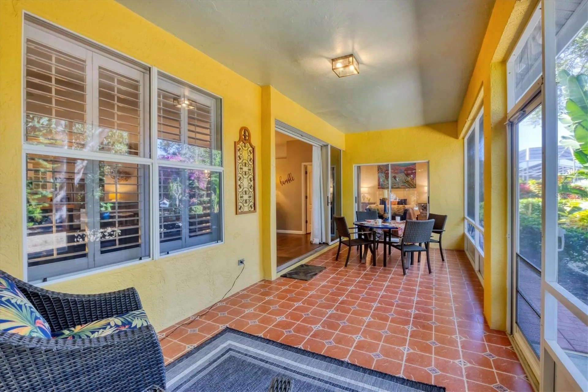 4511 Del Sol Boulevard S Sarasota FL 34243