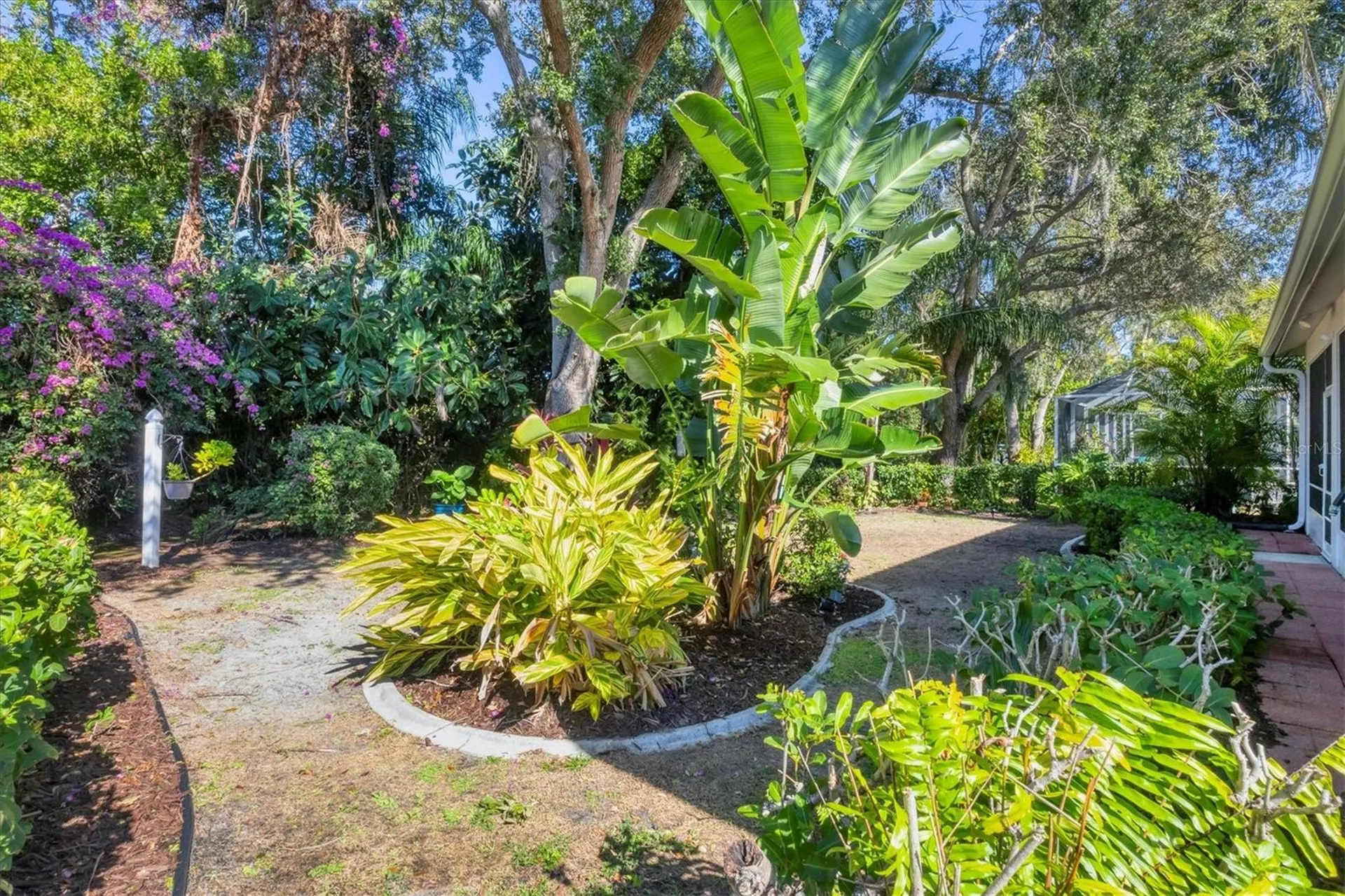 4511 Del Sol Boulevard S Sarasota FL 34243