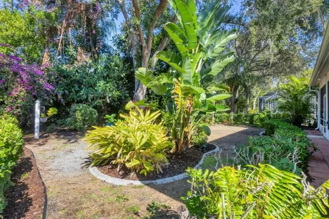 4511 Del Sol Boulevard S Sarasota FL 34243