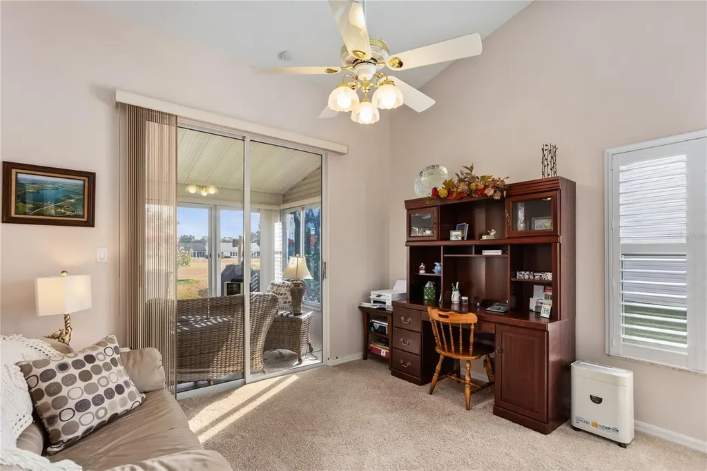 25233 Lost Oak Circle Leesburg FL 34748