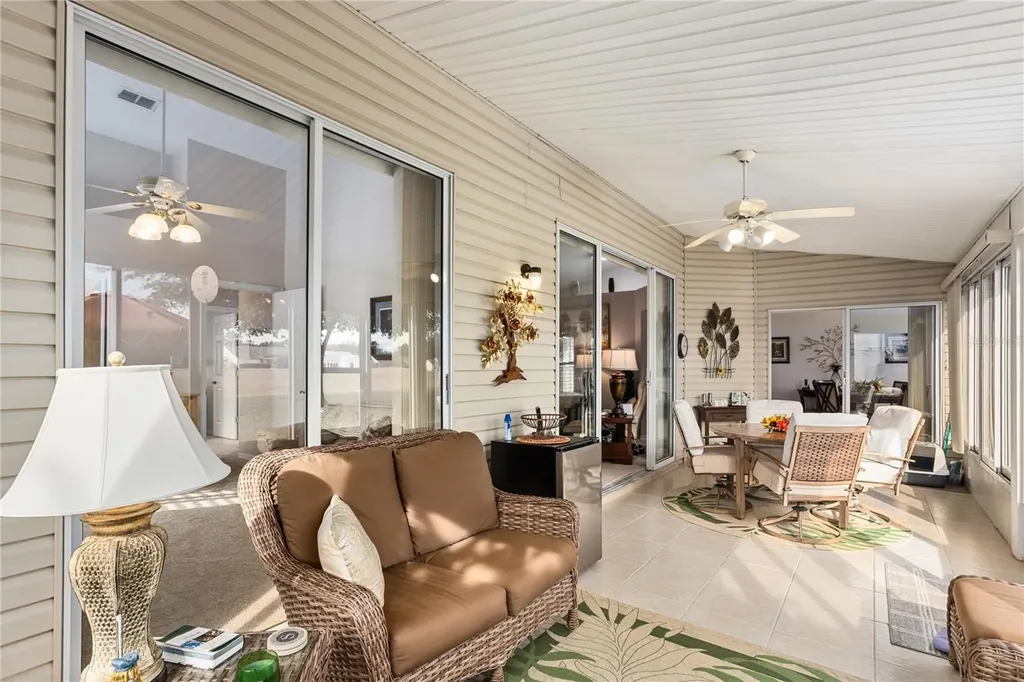 25233 Lost Oak Circle Leesburg FL 34748