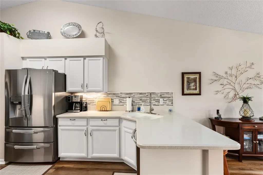 25233 Lost Oak Circle Leesburg FL 34748