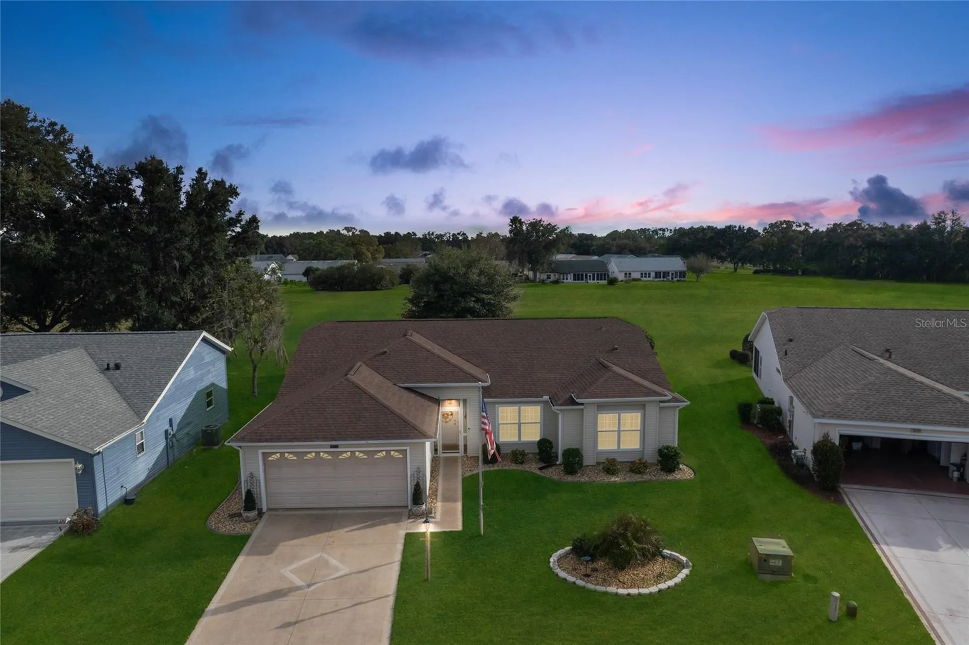 25233 Lost Oak Circle Leesburg FL 34748