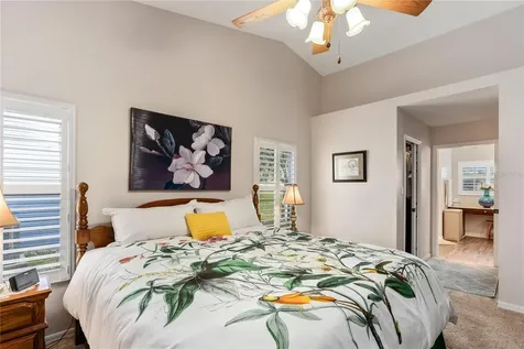 25233 Lost Oak Circle Leesburg FL 34748