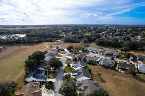 25233 Lost Oak Circle Leesburg FL 34748