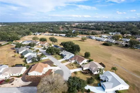 25233 Lost Oak Circle Leesburg FL 34748
