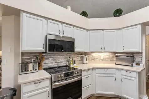 25233 Lost Oak Circle Leesburg FL 34748