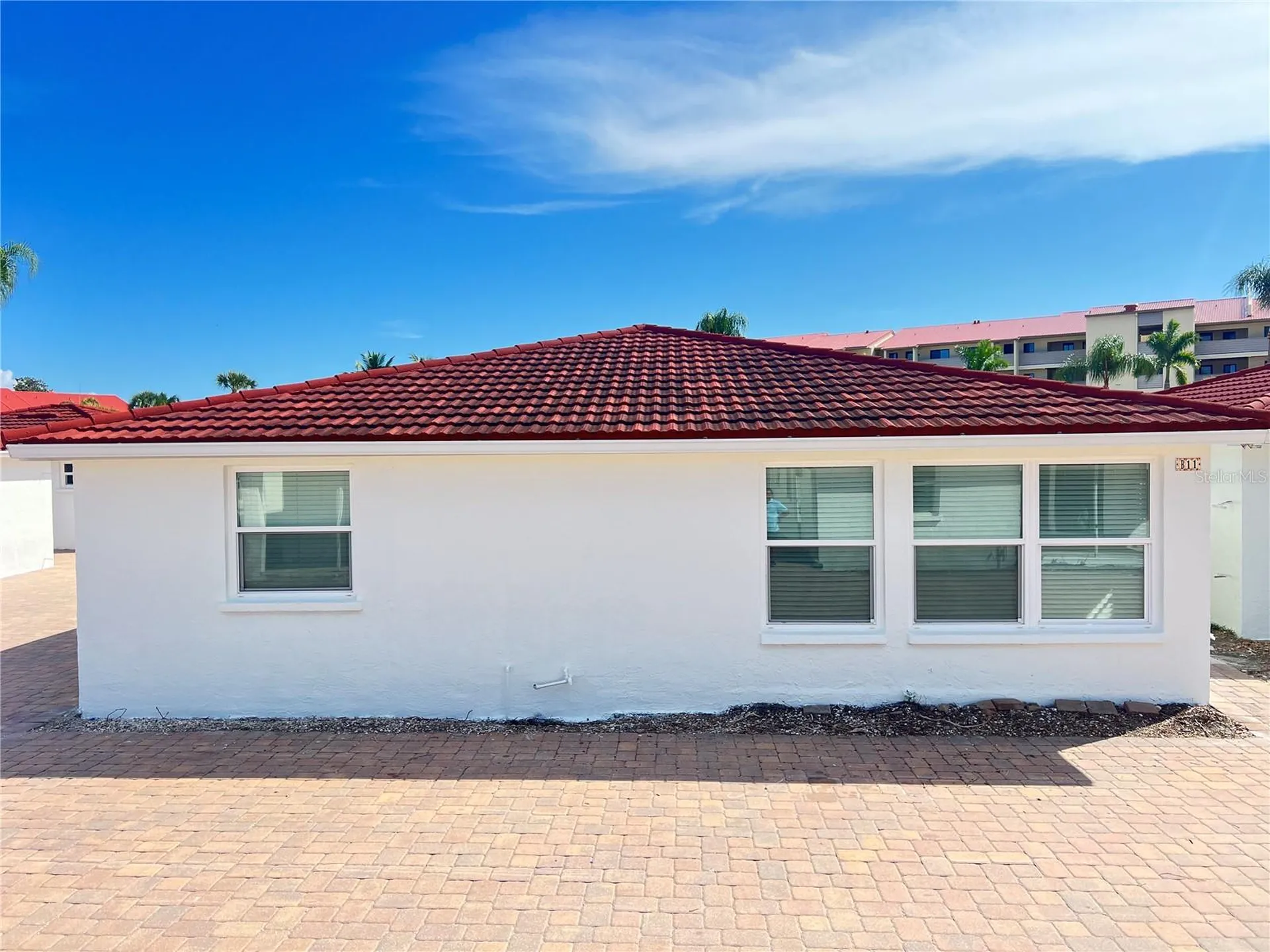 6154 Midnight Pass Road Sarasota FL 34242