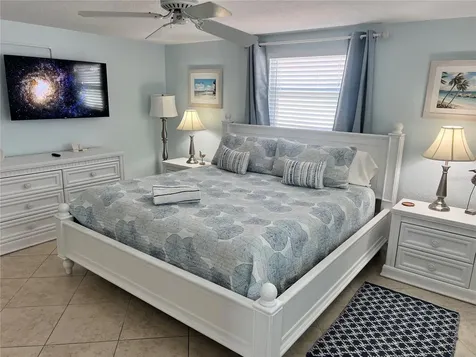 6154 Midnight Pass Road Sarasota FL 34242