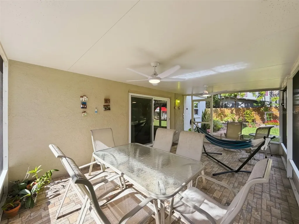 7923 Singing Court Place Tampa FL 33615