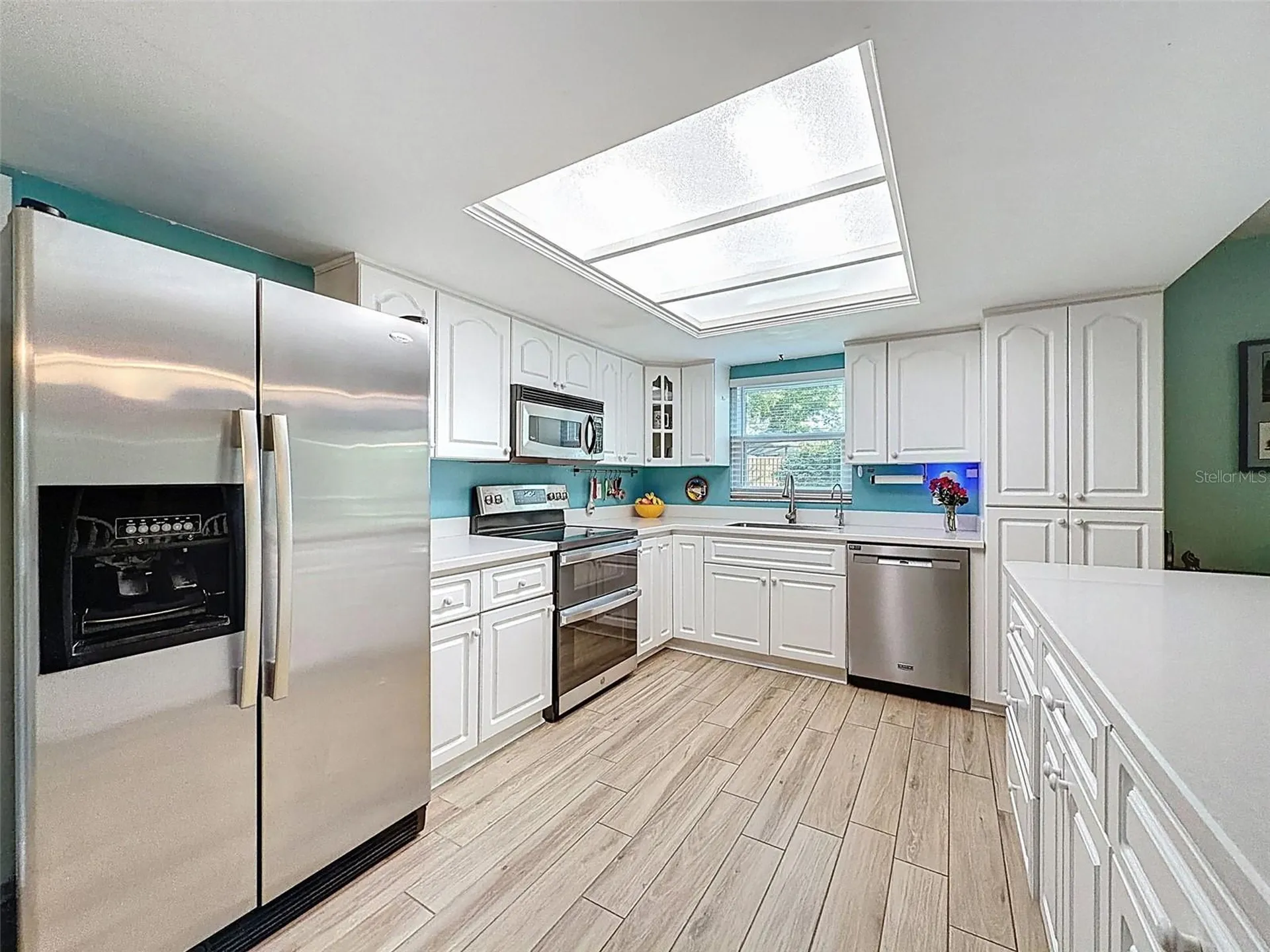 7923 Singing Court Place Tampa FL 33615