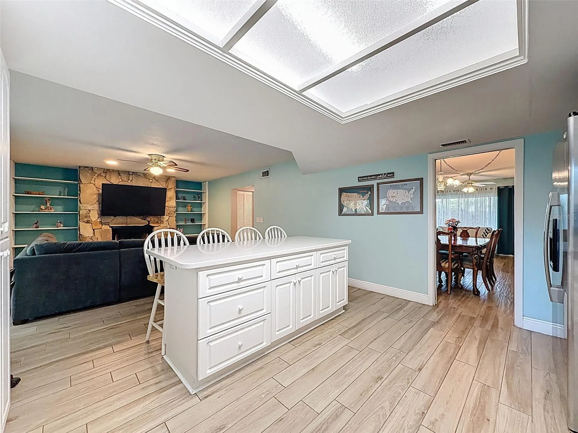 7923 Singing Court Place Tampa FL 33615