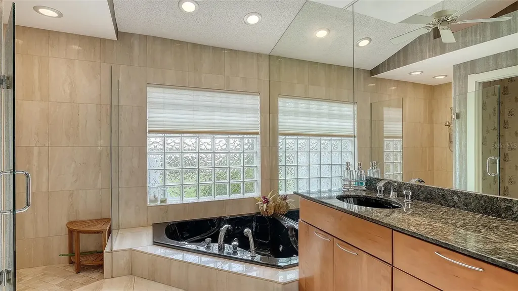 8142 Misty Oaks Boulevard Sarasota FL 34243