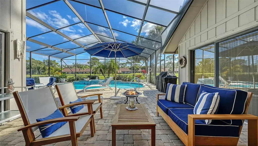 8142 Misty Oaks Boulevard Sarasota FL 34243