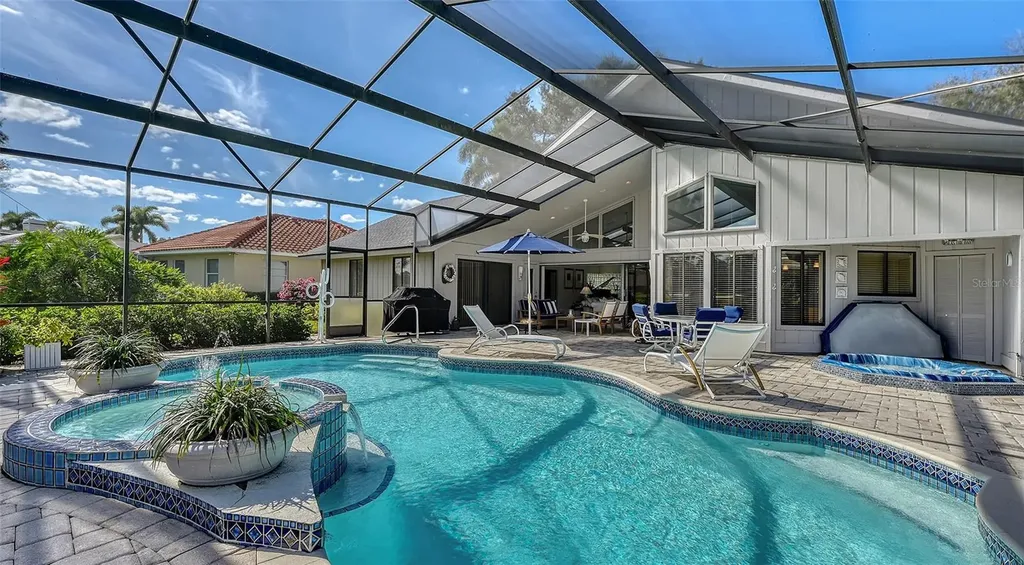 8142 Misty Oaks Boulevard Sarasota FL 34243