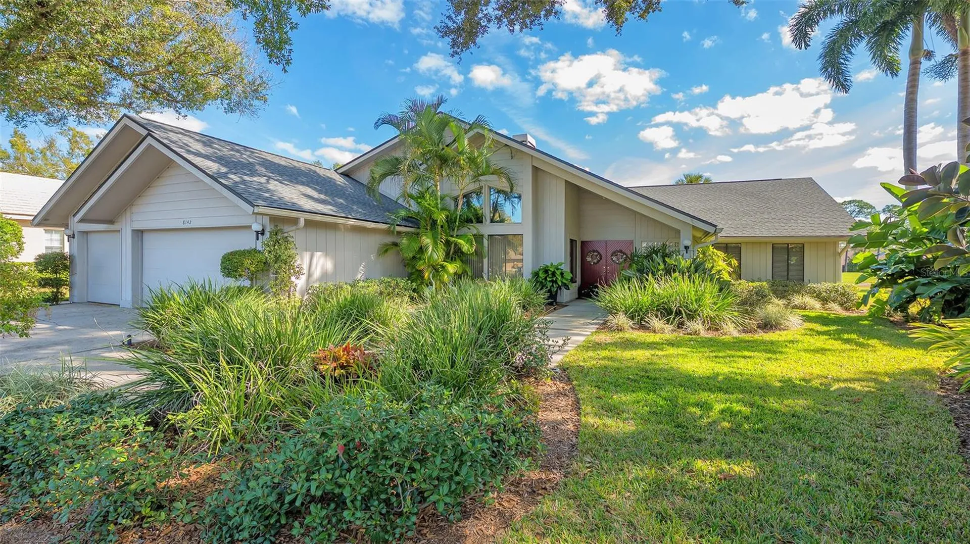 8142 Misty Oaks Boulevard Sarasota FL 34243