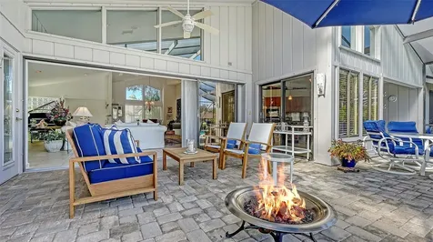 8142 Misty Oaks Boulevard Sarasota FL 34243
