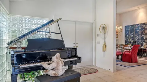 8142 Misty Oaks Boulevard Sarasota FL 34243