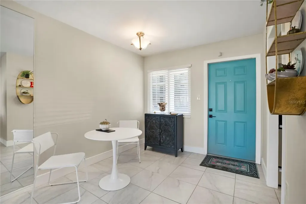 2211 Sunset Drive Bradenton FL 34207