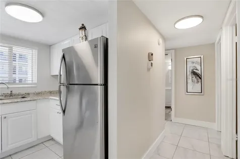 2211 Sunset Drive Bradenton FL 34207