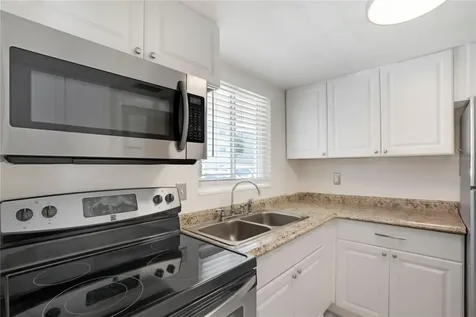 2211 Sunset Drive Bradenton FL 34207
