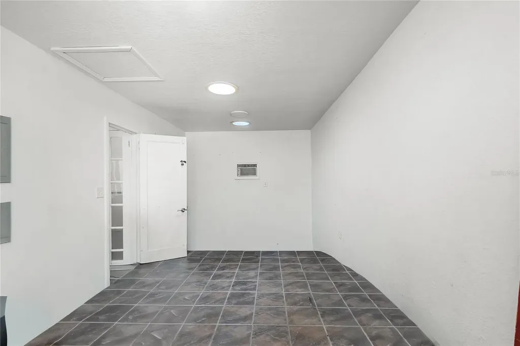 210 Phillips Place Orlando FL 32806