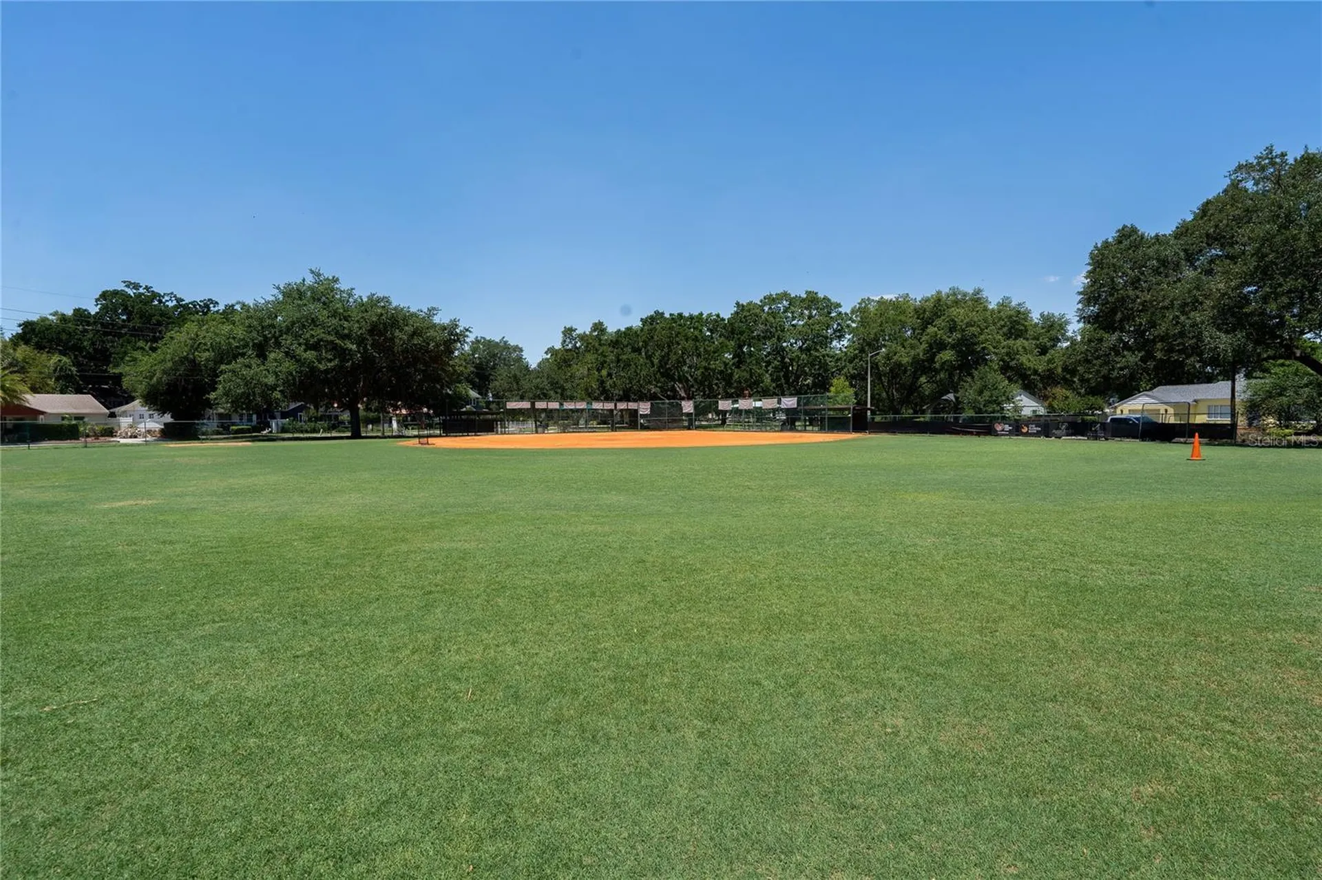 210 Phillips Place Orlando FL 32806