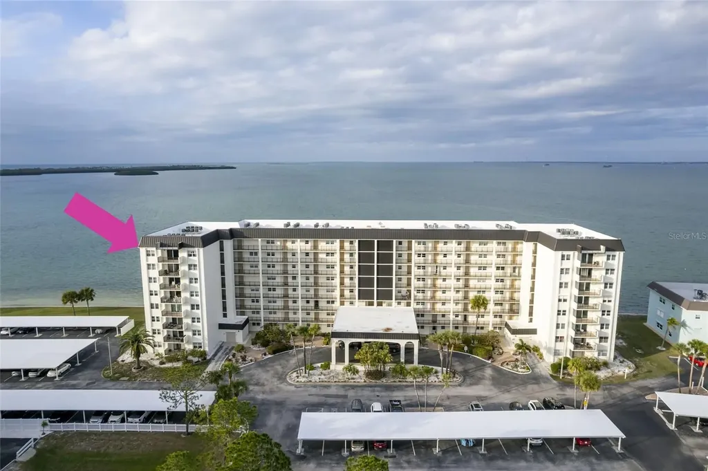 9 Haig Place Dunedin FL 34698