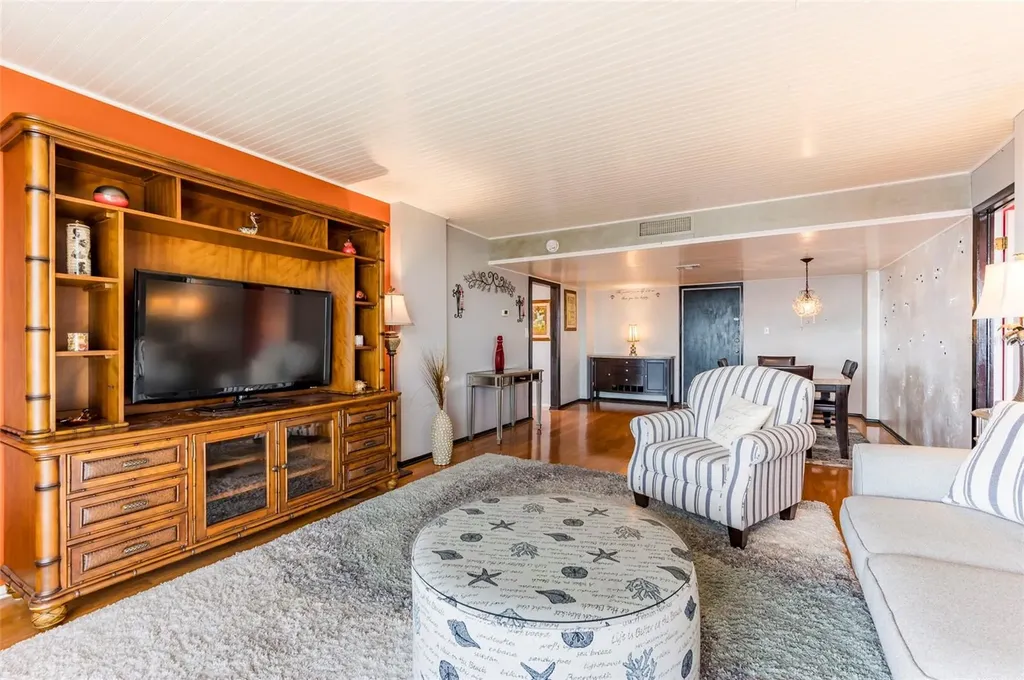 9 Haig Place Dunedin FL 34698