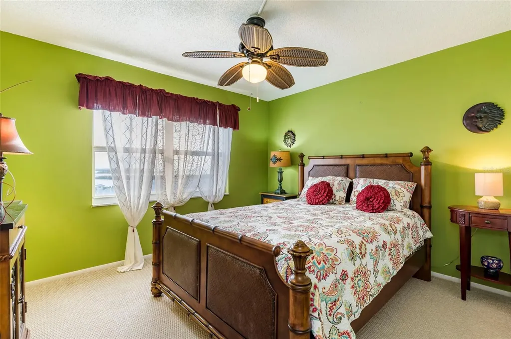 9 Haig Place Dunedin FL 34698