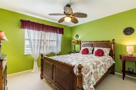 9 Haig Place Dunedin FL 34698