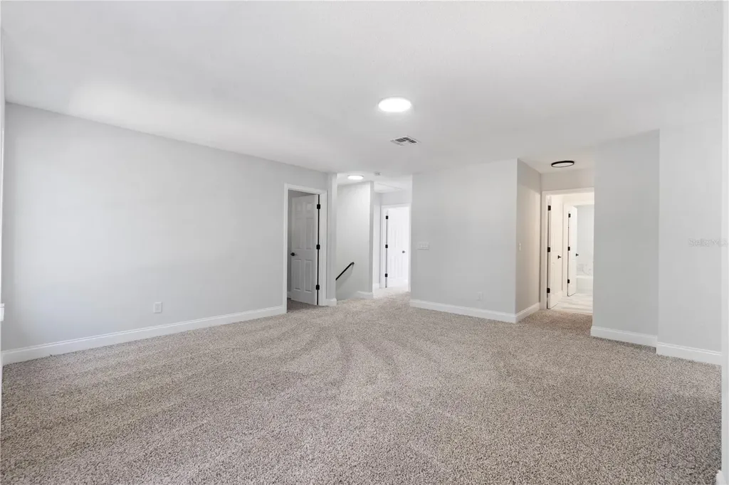 1893 Vale Drive Clermont FL 34711