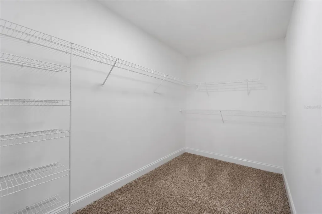 1893 Vale Drive Clermont FL 34711