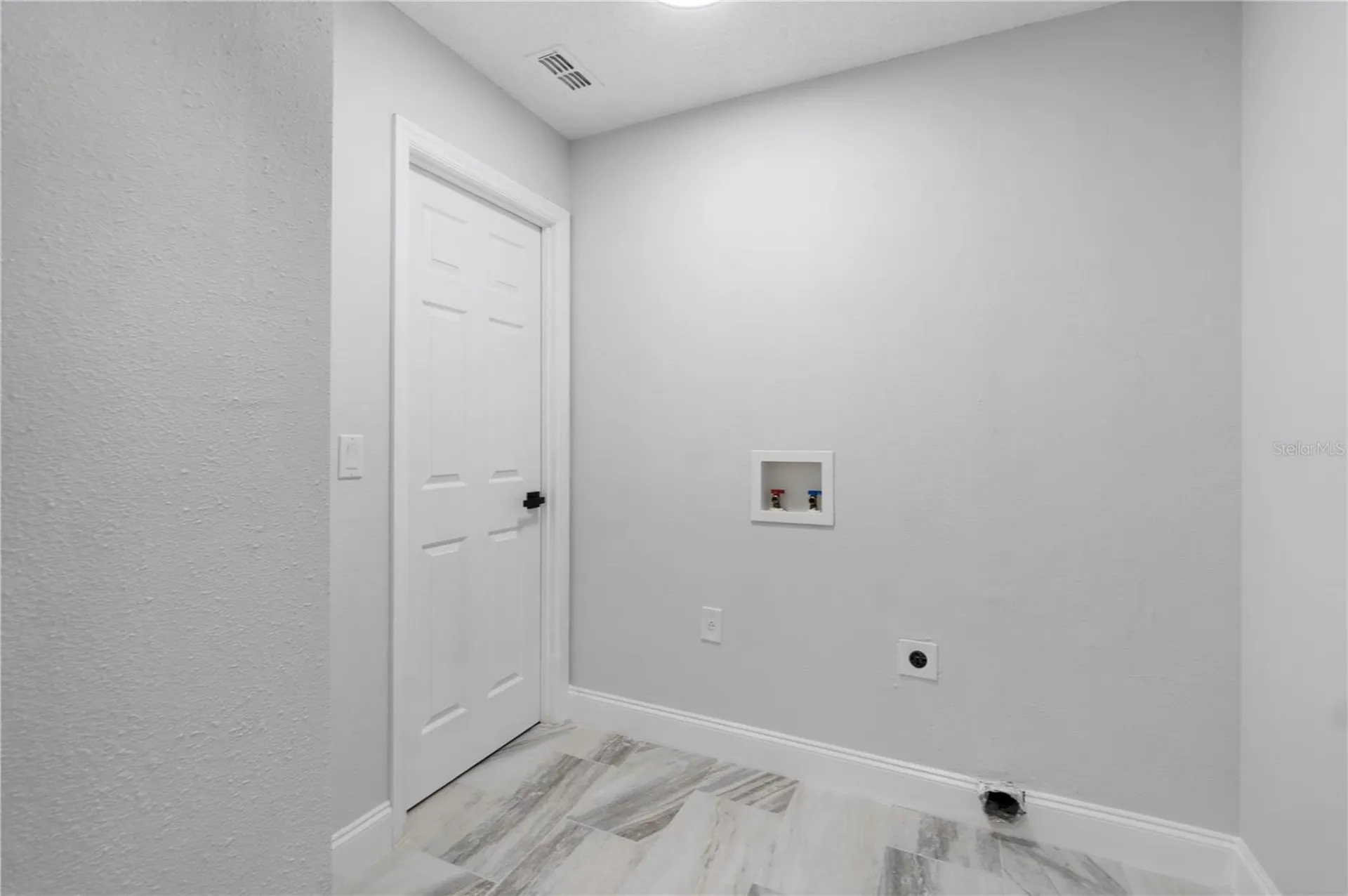 1893 Vale Drive Clermont FL 34711
