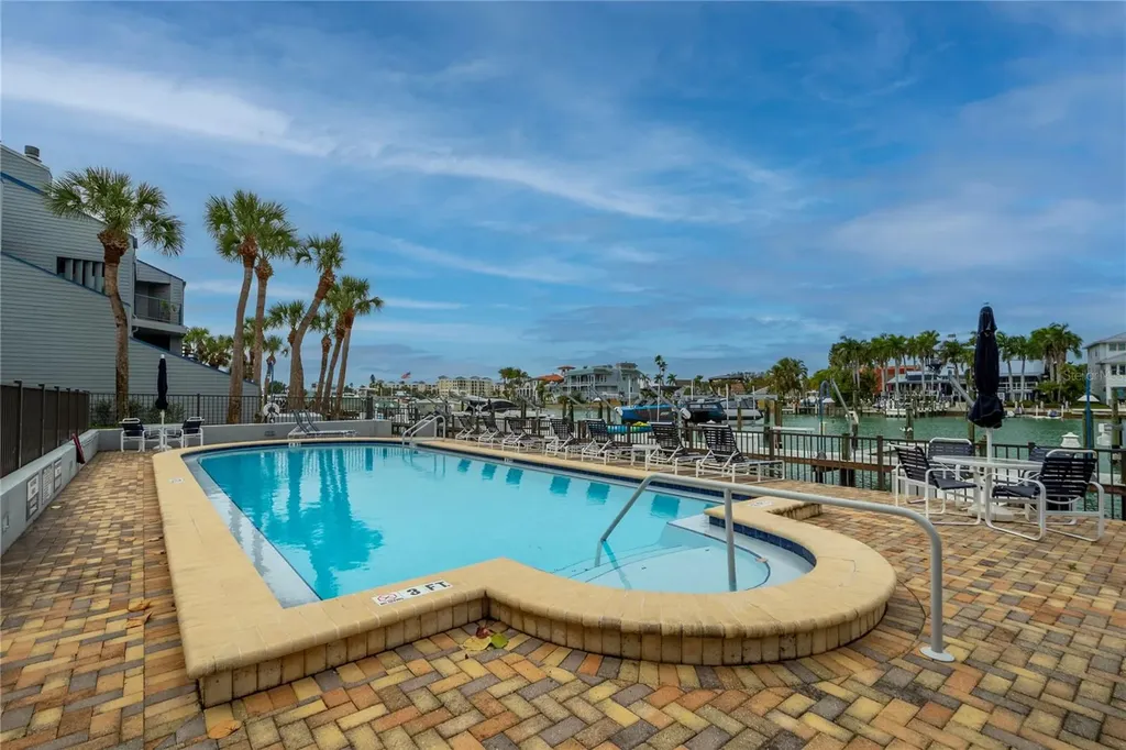 900 Pinellas Bayway S Tierra Verde FL 33715