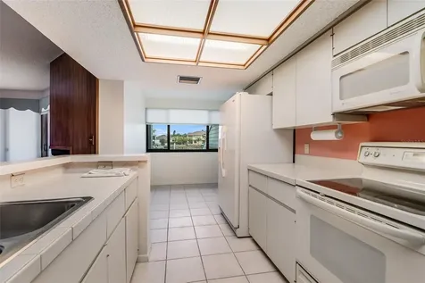 900 Pinellas Bayway S Tierra Verde FL 33715