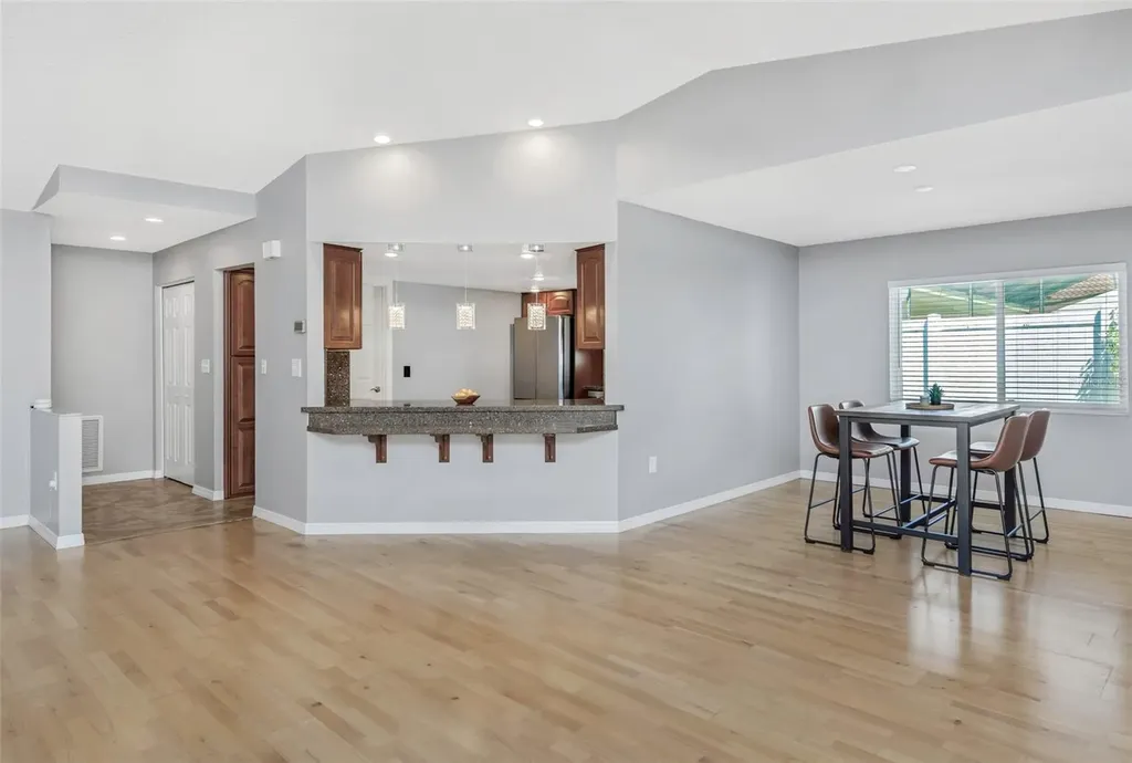 9407 Laura Anne Drive Seminole FL 33776