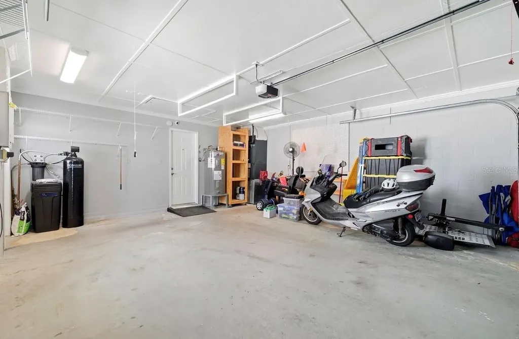9407 Laura Anne Drive Seminole FL 33776