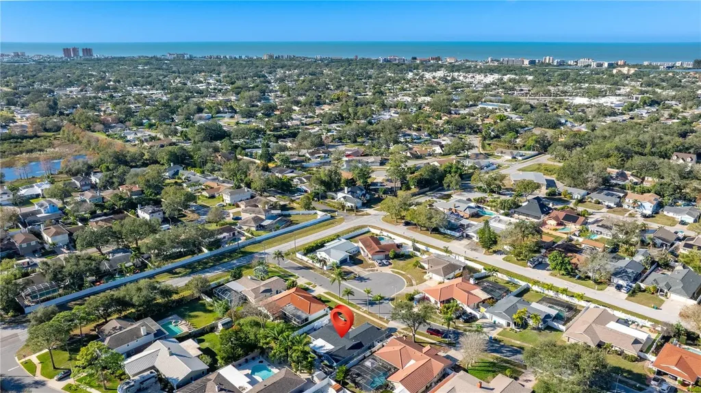 9407 Laura Anne Drive Seminole FL 33776