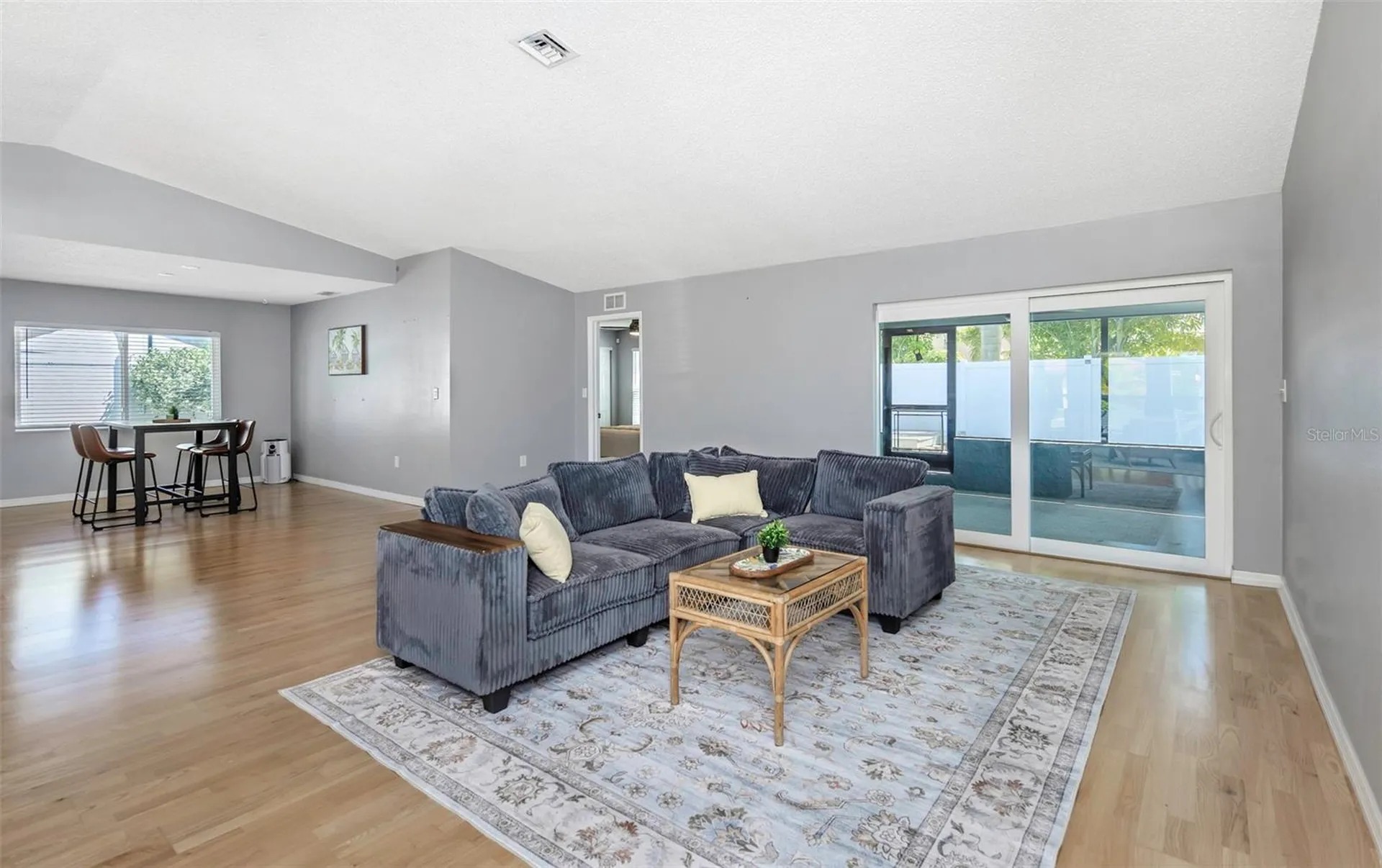 9407 Laura Anne Drive Seminole FL 33776