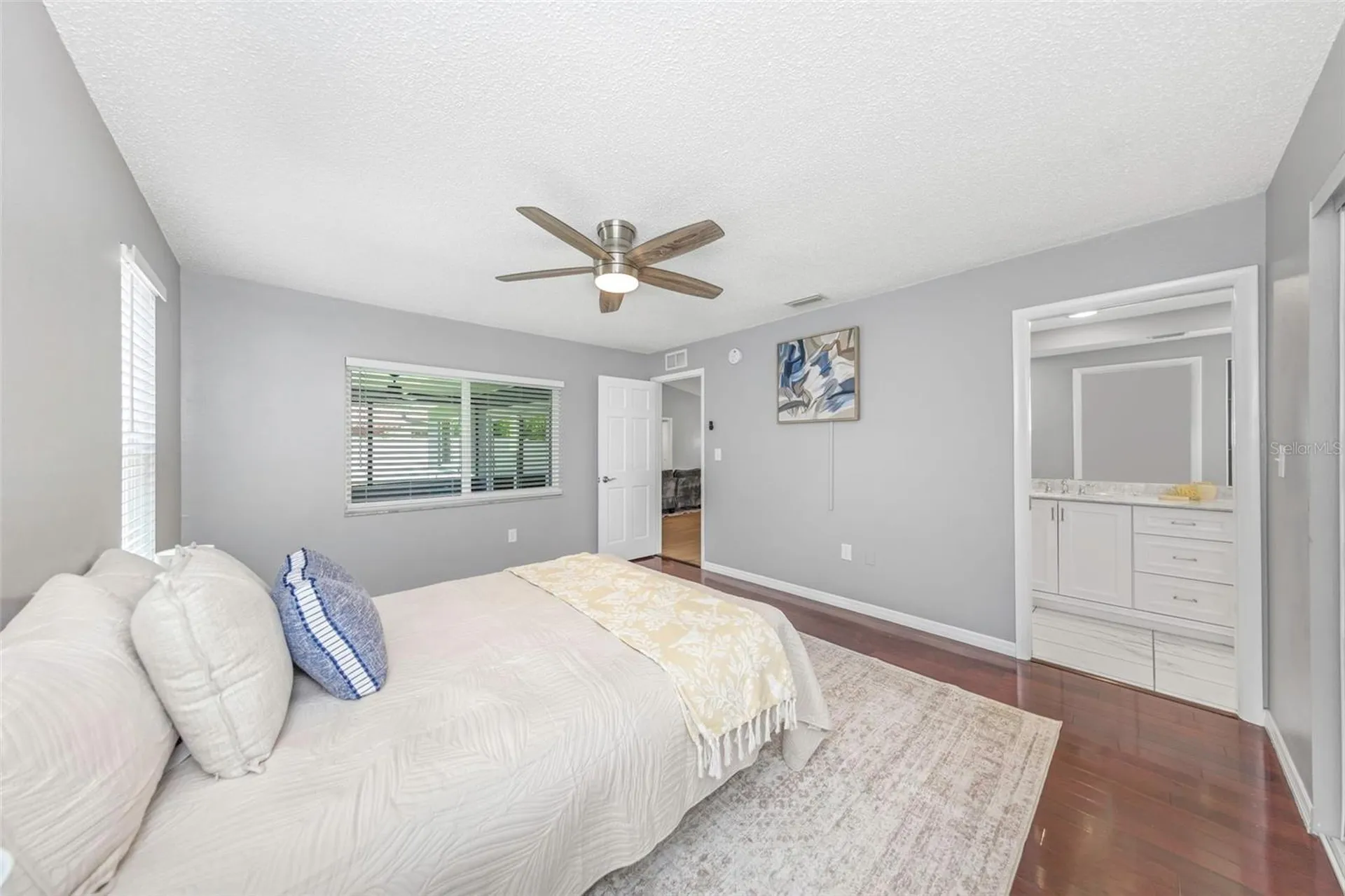 9407 Laura Anne Drive Seminole FL 33776