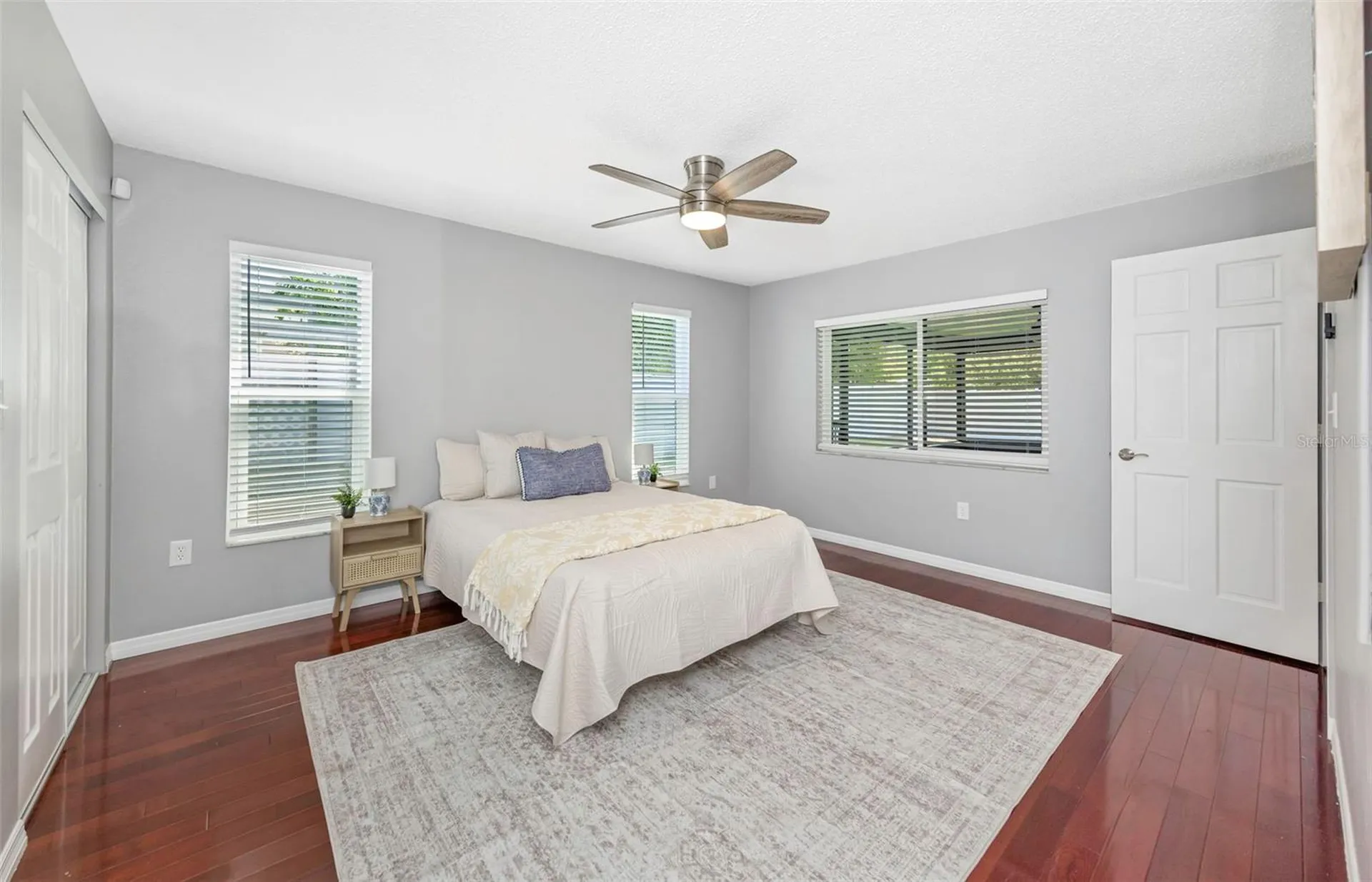 9407 Laura Anne Drive Seminole FL 33776