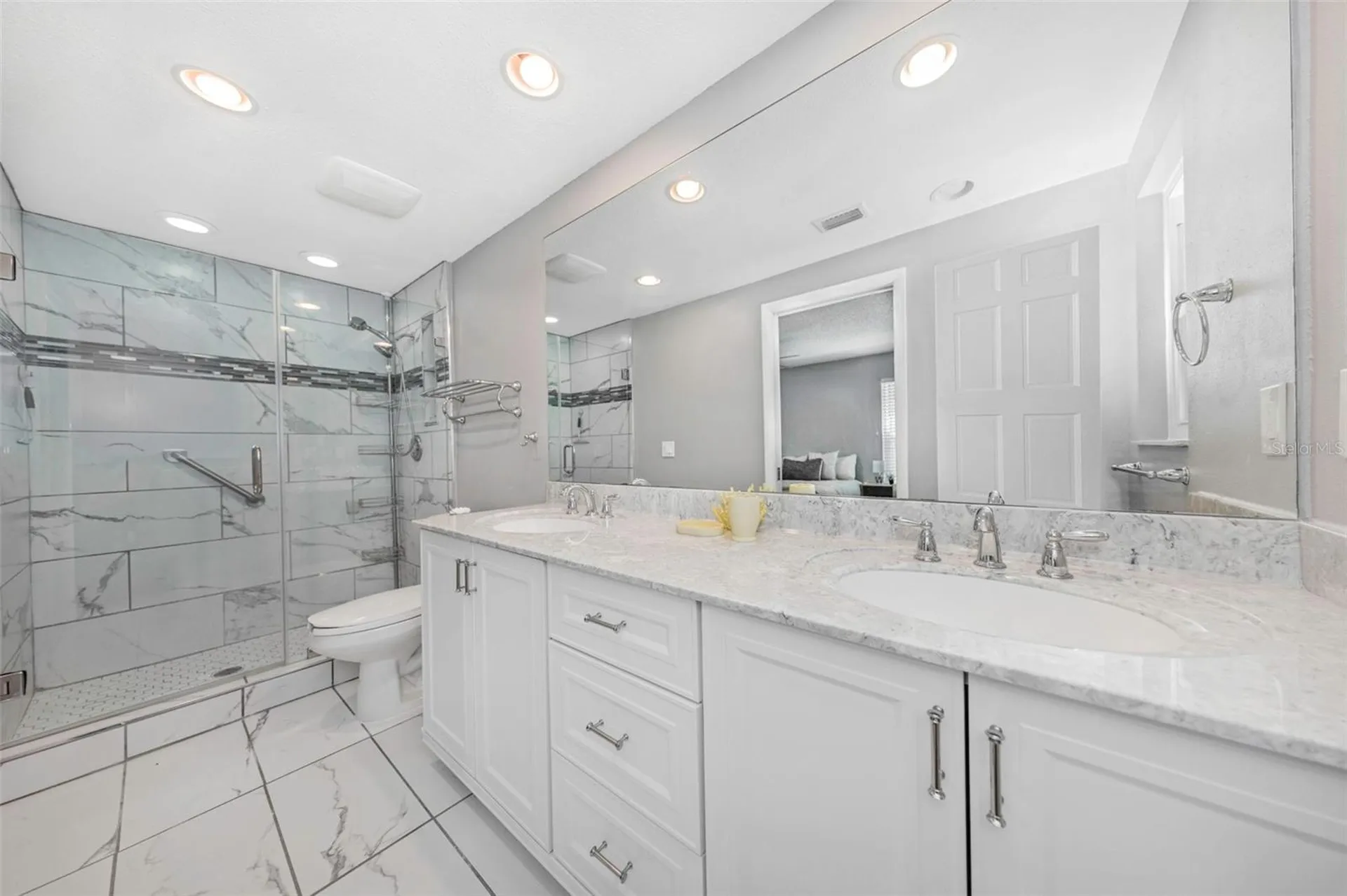 9407 Laura Anne Drive Seminole FL 33776