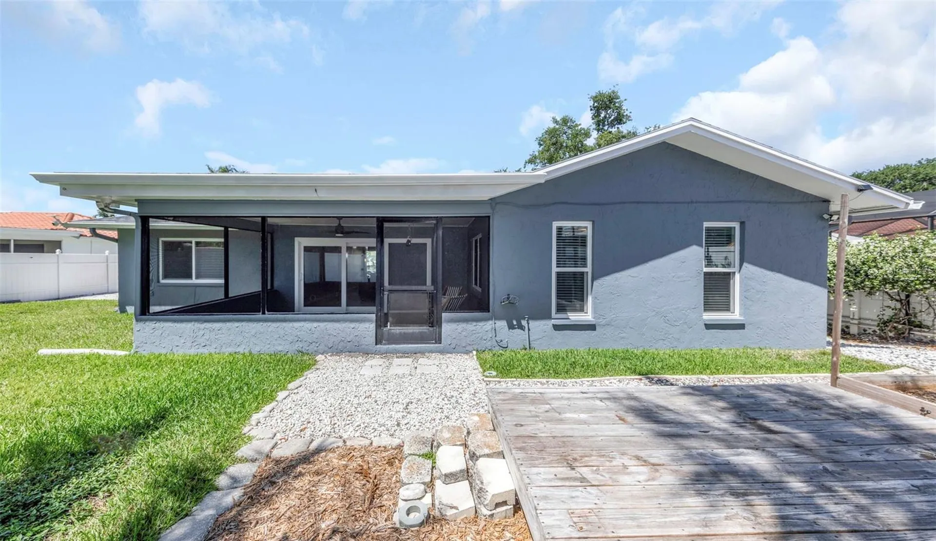 9407 Laura Anne Drive Seminole FL 33776