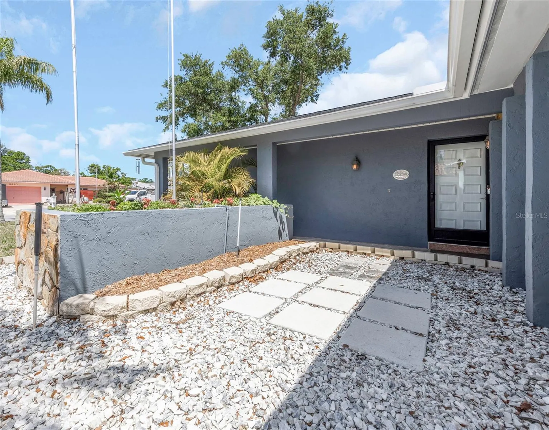 9407 Laura Anne Drive Seminole FL 33776