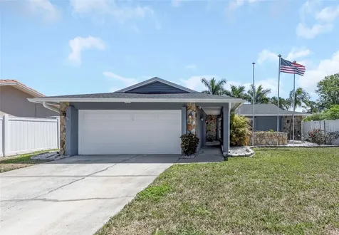 9407 Laura Anne Drive Seminole FL 33776